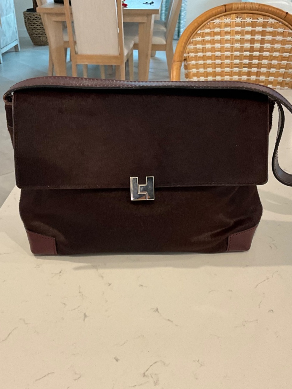 Handbag - Picture 2 of 5